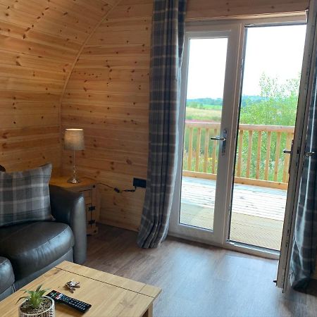 Villa Pond View Pod 3 With Private Hot Tub -Fife - Loch Leven - Lomond Hills Kelty Exterior foto